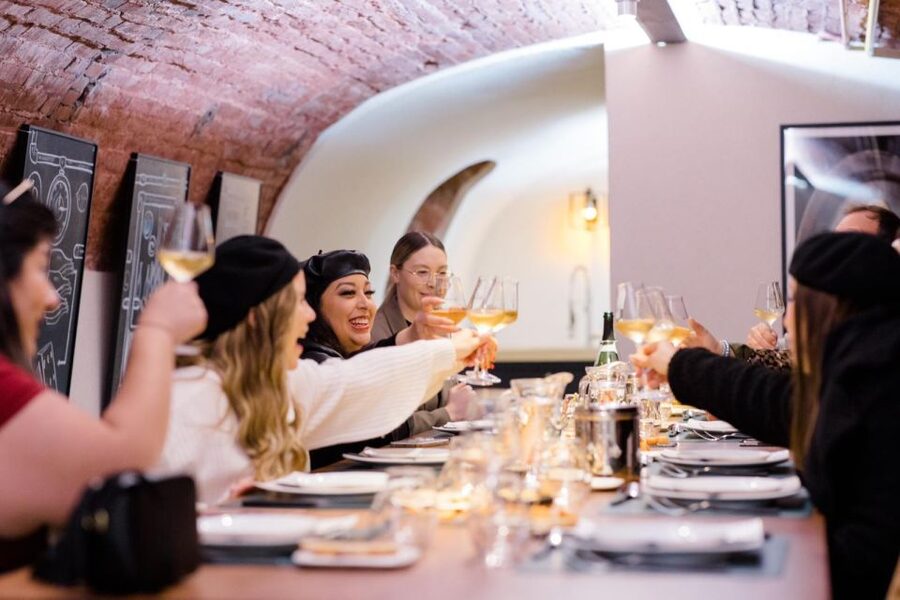 Paris: Private Day Trip to Champagne with 8 Tastings & Lunch - Why this private Paris to Champagne trip works