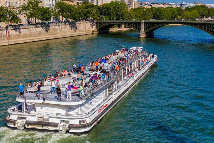 Paris : Scenic Cruise on the Seine River with Champagne - The Louvre from the Seine