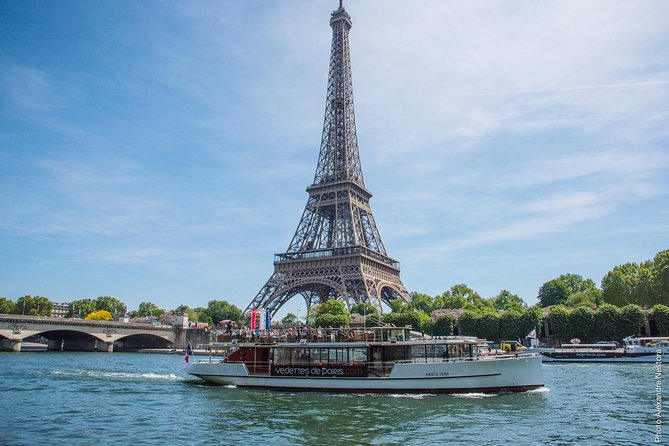 Paris Seine River Champagne Tasting Cruise - Eiffel Tower views at the best time of day
