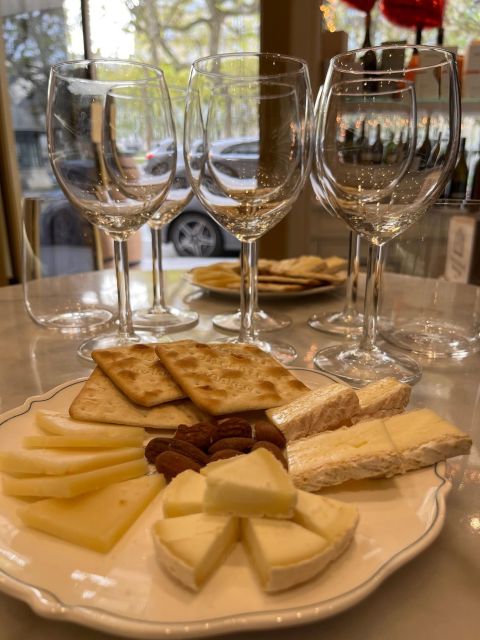 Paris: Tasting of 3 Wine and 3 Cheese - Planning the visit around Paris sights