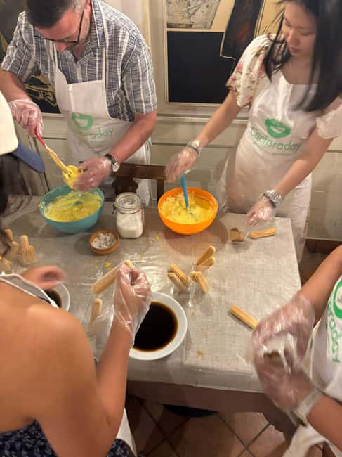 Pasta and tiramisù Cooking class with Wine at Piazza Navona - The teaching style makes the difference