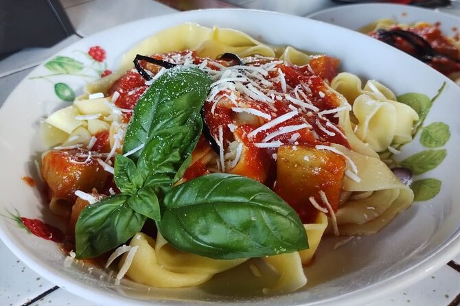 Pasta Class Cook Traditional -Sciacca-Wine included-Shuttle extra - Why the family welcome matters