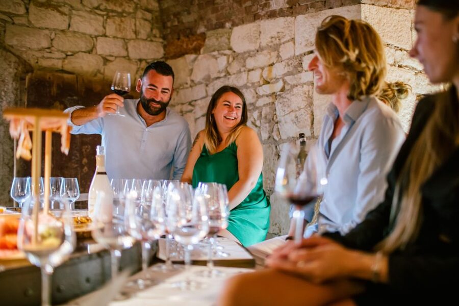 Pastrengo: Lake Garda Wine & Food Tasting in Historic Fort - Should you book the Pastrengo wine tasting?