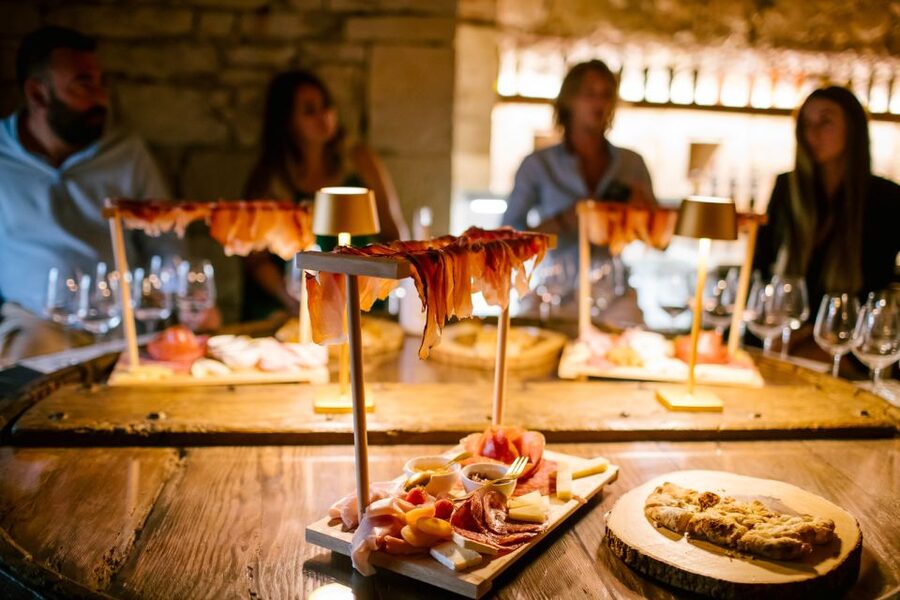 Pastrengo: Lake Garda Wine & Food Tasting in Historic Fort - Six organic wines from the Lake Garda area