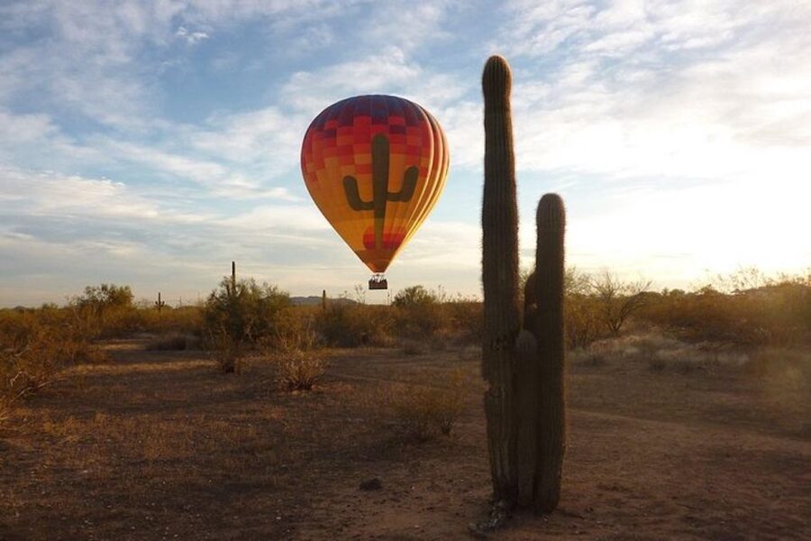 Phoenix: Hot Air Balloon Ride with Champagne and Catering - Landing, breakfast, and the champagne toast