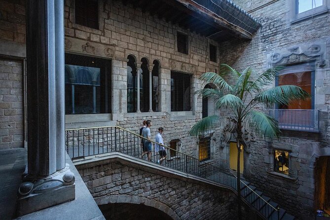 Picasso Museum and Walking Tour Plus Optional Wine & Food Tasting - Key points to know before booking
