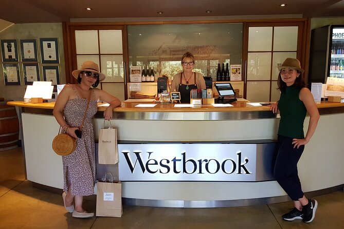 Piha Waitakere Rainforest Wine Tour from Auckland - Why the guide can make or break this day