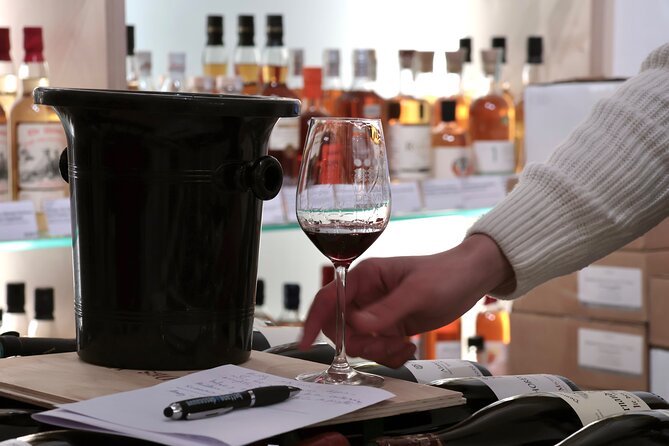 Pinot Noir Masterclass - Wine tasting in Dijon - Four Burgundy levels explained in 45 minutes