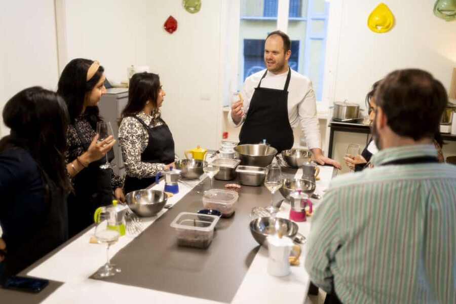 Pizza and Tiramisu Cooking Class with Wine in Milan - Key points to know before booking