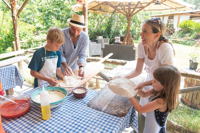 Pizza School with Wine and Limoncello Tasting in a Local Farm - A farm dinner with wine, vegetables, and mozzarella