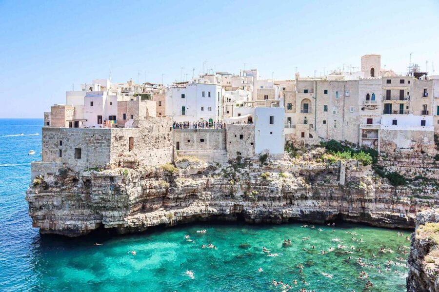 Polignano a Mare: Street Food Tour with Tastings and Wine - What to bring and how to plan your day