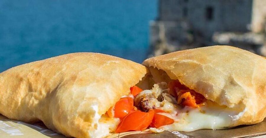 Polignano a Mare: Street Food Tour with Tastings and Wine - Seeing Polignano before eating