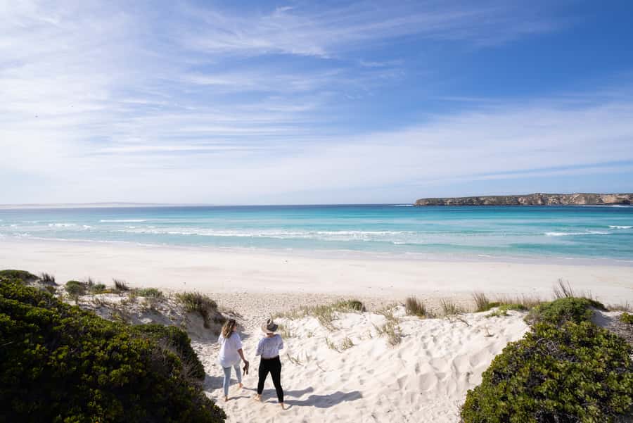 Port Lincoln: Coffin Bay Seafood, Wine, and Nature Day Trip - Starting in Port Lincoln and heading toward Coffin Bay