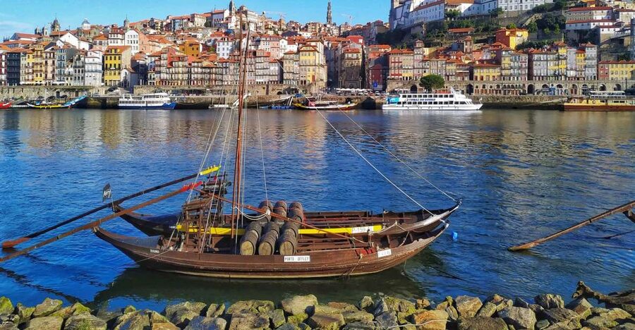 Port wine & wine walking tour with culture - max 8 pax - Key details that make this Porto wine walk different