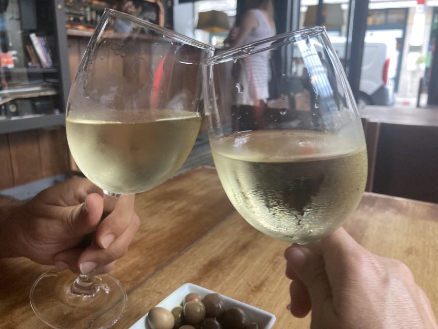 Port wine & wine walking tour with culture - max 8 pax - Starting at Trindade with Green Wine