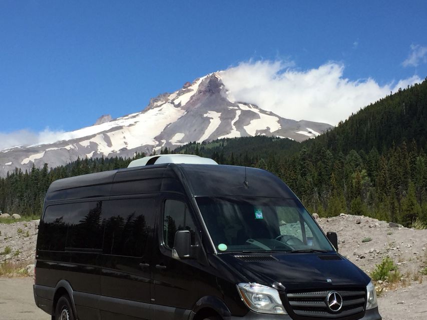 Portland: Mount Hood Wine and Waterfalls Full-Day Tour - Timberline Lodge and the high slopes of Mount Hood