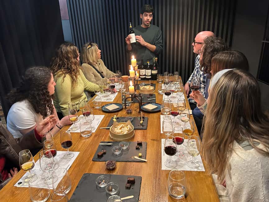 Porto: 3 or 5 Port Wine Tasting with Pairings - Arriving at the central Porto tasting room