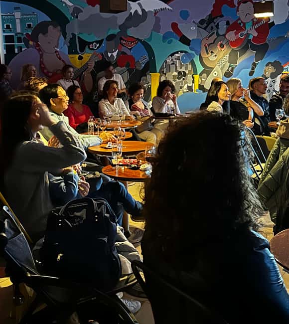 Porto: Authentic Fado Concert With Port Wine & Views - Arriving at Cais de Gaia