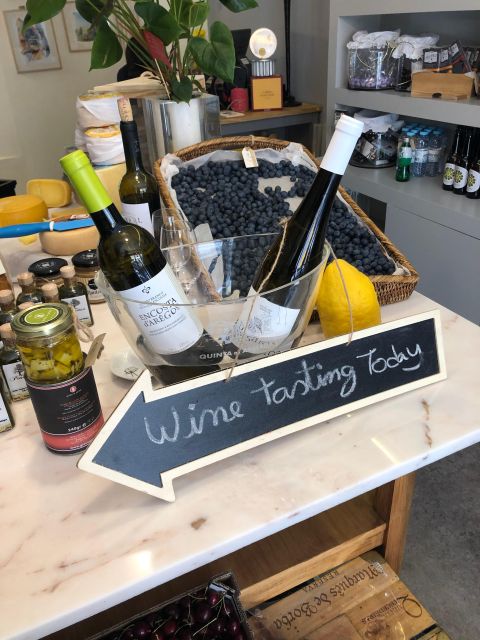 Porto: Cheese and Port Wine Tasting in a Unique Place - Why the mercearia setting matters
