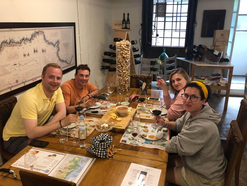 Porto: Cheese and Port Wine Tasting in a Unique Place - How to fit it into your Porto day