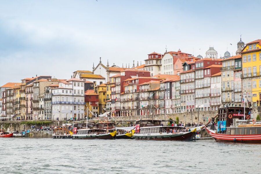 Porto: City Train Tour, River Cruise & Wine Cellar - Key points before you book