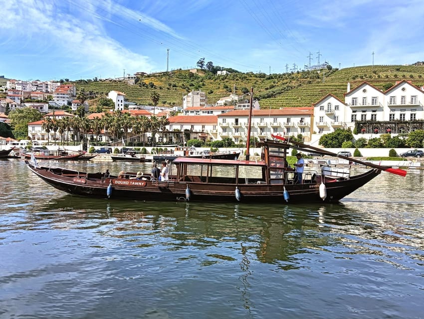 Porto: Douro Valley Tour with 2 Wineries, Lunch and Cruise - Leaving Porto and crossing into wine country