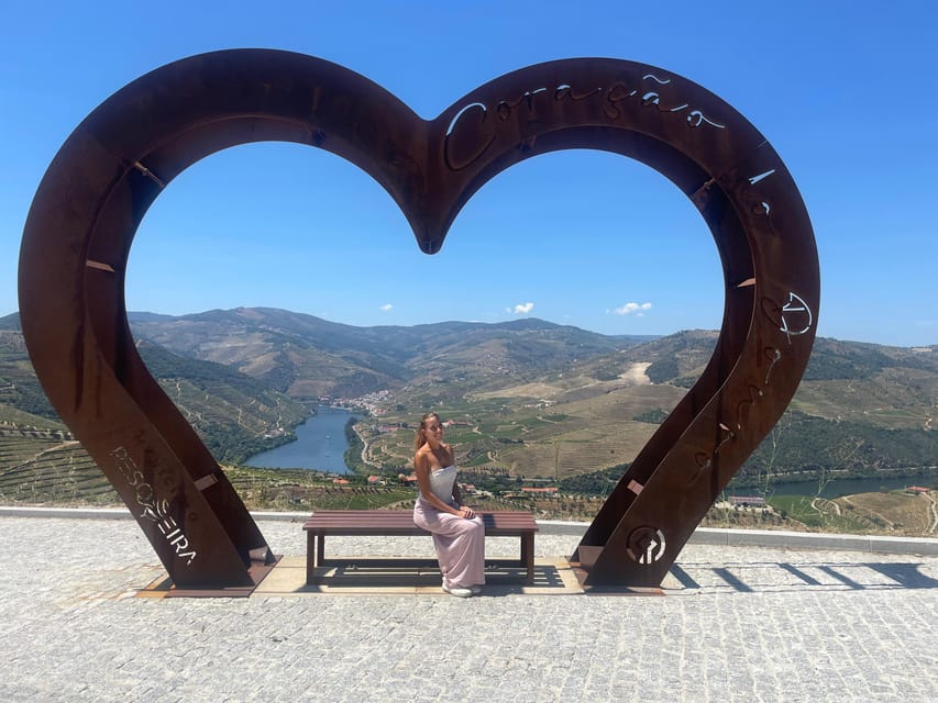 Porto: Douro Valley Wine Tour with a Sommelier & Boat Trip - Why this Porto wine day feels different