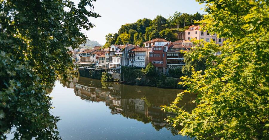 Porto: Douro Valley with Winery Lunch, Tastings & Cruise - How much value do you get for $99?