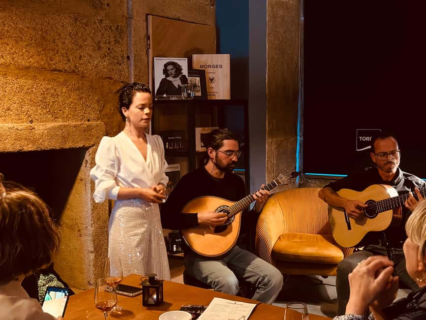 Porto: Fado Live Music, Wine & Cultural Introduction - Should you book Clube Real do Fado?
