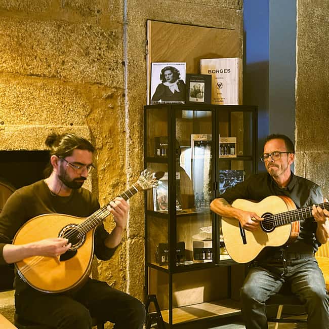 Porto: Fado Live Music, Wine & Cultural Introduction - Finding the venue near Clérigos Tower