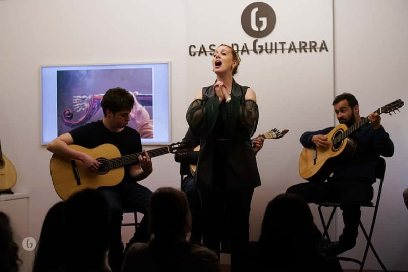 Porto: Fado & Port Wine in Traditional Portuguese Music Shop - Why Fado works so well in a small Porto room