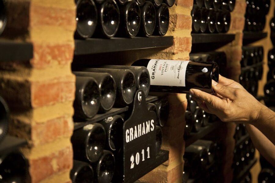 Porto: Graham's Port Lodge Tour with Premium Wine Tastings - Practical verdict: book it for the cellar and the view