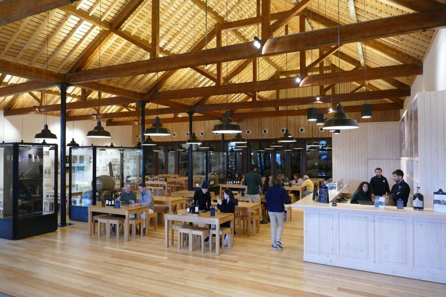 Porto: Graham's Port Lodge Tour with Premium Wine Tastings - Who should book this experience?