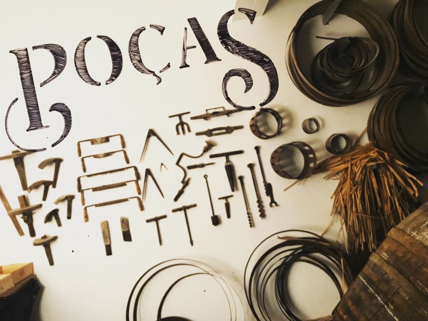 Porto: Guided Tour and Tasting of 3 Port Wines at Poças - The Poças shop and buying a bottle