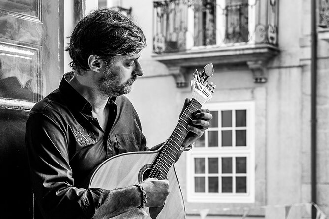 Porto: Live Portuguese Fado Experience with Port Wine - How much live music should you expect?