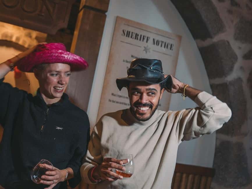 Porto: Pink Palace: The Eccentric World of Rosé Wine - Why this works for hen parties and groups of friends
