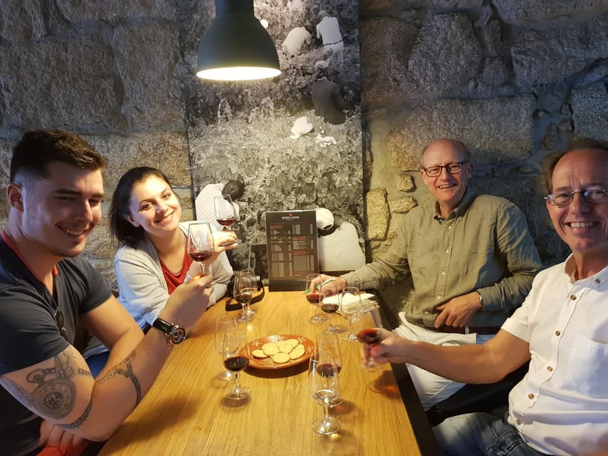 Porto: Port and Douro Wine Walking Tour with 9 Tastings - Why Gaia is the right place for this wine tour