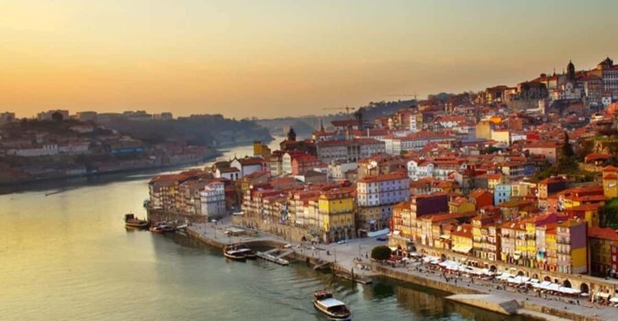 Porto: Port Wine Tour with 7 Port Tastings - Key points at a glance