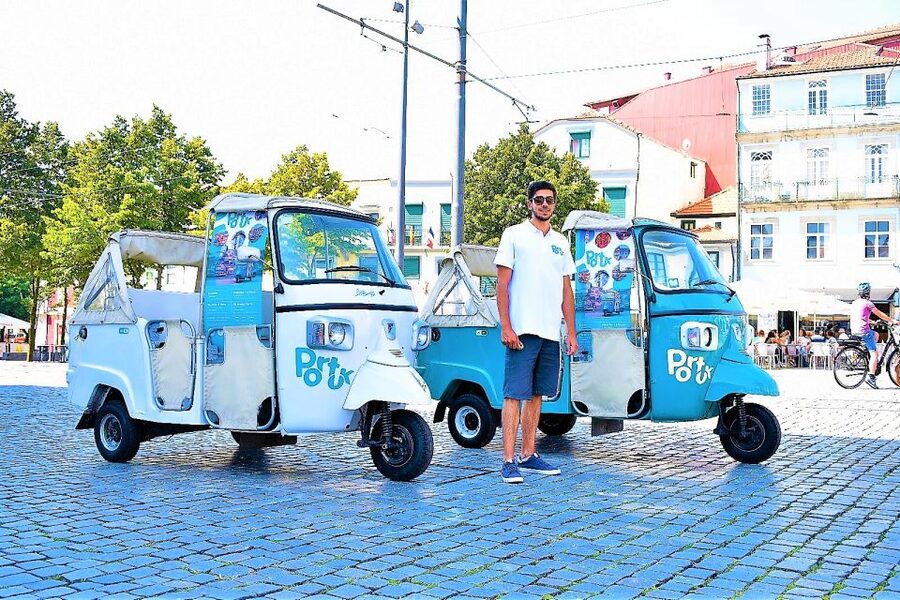 Porto: Private Tuk-Tuk Tour with Short Walks and Wine - Serra do Pilar viewpoint and the included Port wine