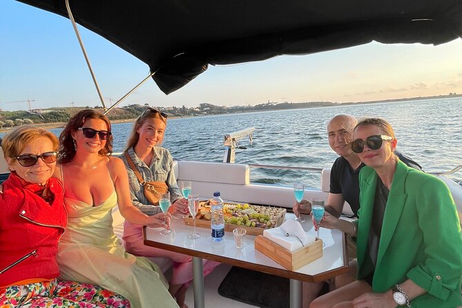 Porto: Private Yacht Cruise with Local Wine, Snacks and 6 Bridges - The crew and the feel of a private yacht