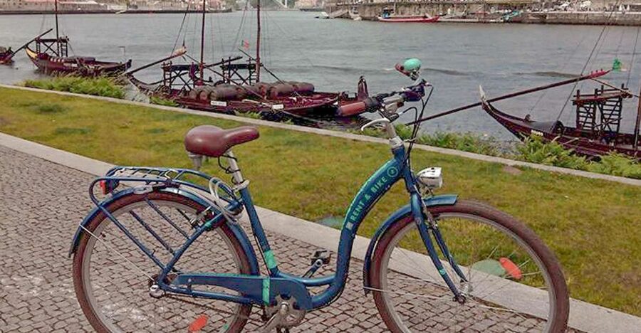 Porto: Self-Guided Bike and Boat Tour with Port Wine Tasting - Key points to know before booking