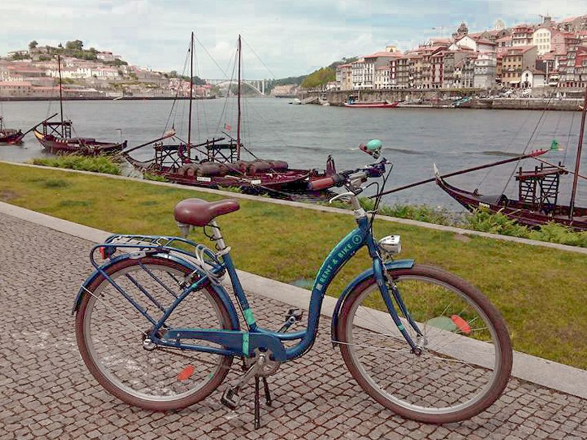 Porto: Self-Guided Bike and Boat Tour with Port Wine Tasting - A flexible day between Porto and Gaia