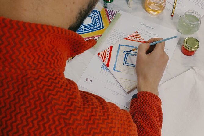 Porto: Tile Painting Workshop with Porto Wine - Sé do Porto - How beginner-friendly is the instruction?