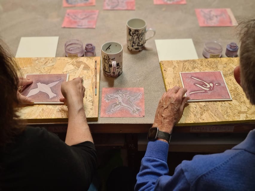 Porto: Tile Painting Workshop with Tea and Port Wine - Key points before you book