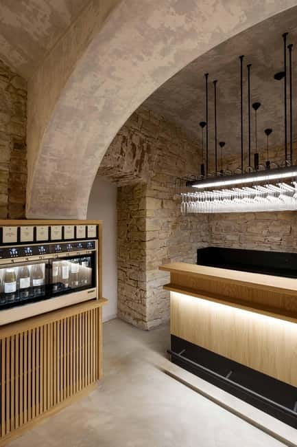 Prague: Unique Wine Tasting Experience - Comparing 60-plus wines without losing your way