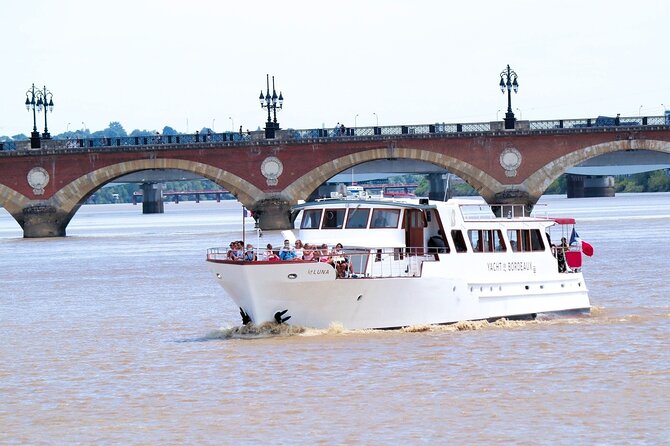 Prestige Commented Cruise glass of wine and Canelé in Bordeaux - Starting near Quai Richelieu