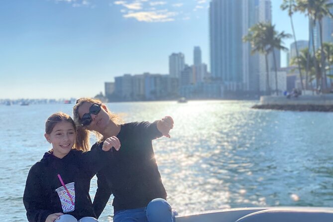 Private Boat Ride in Miami with Experienced Captain and Champagne - The sandbar option needs careful reading