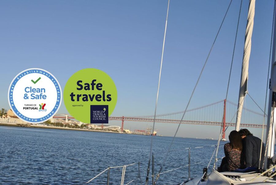 Private Romantic cruise with sparkling wine- 2-Hour- Lisbon - Key points to know before booking