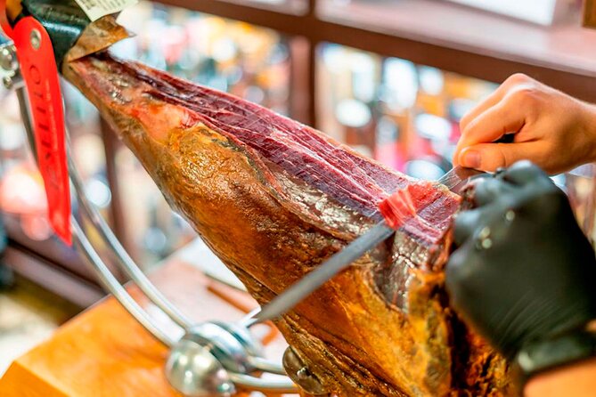 Private Tour: Tapas, Wine & Flamenco Show in Barcelona’s Old Town - Flamenco inside a historic palace