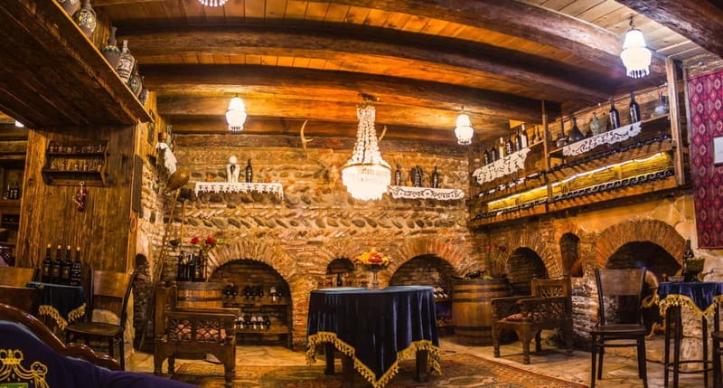 Private Wine tasting in Historic Karalashvili Wine Cellar - What the one-hour visit includes